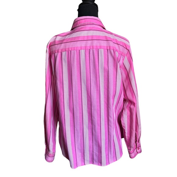 Wrinkle Free Shaped Fit Collared Button Down Long Sleeve Shirt Top Size 12P - Picture 3 of 17